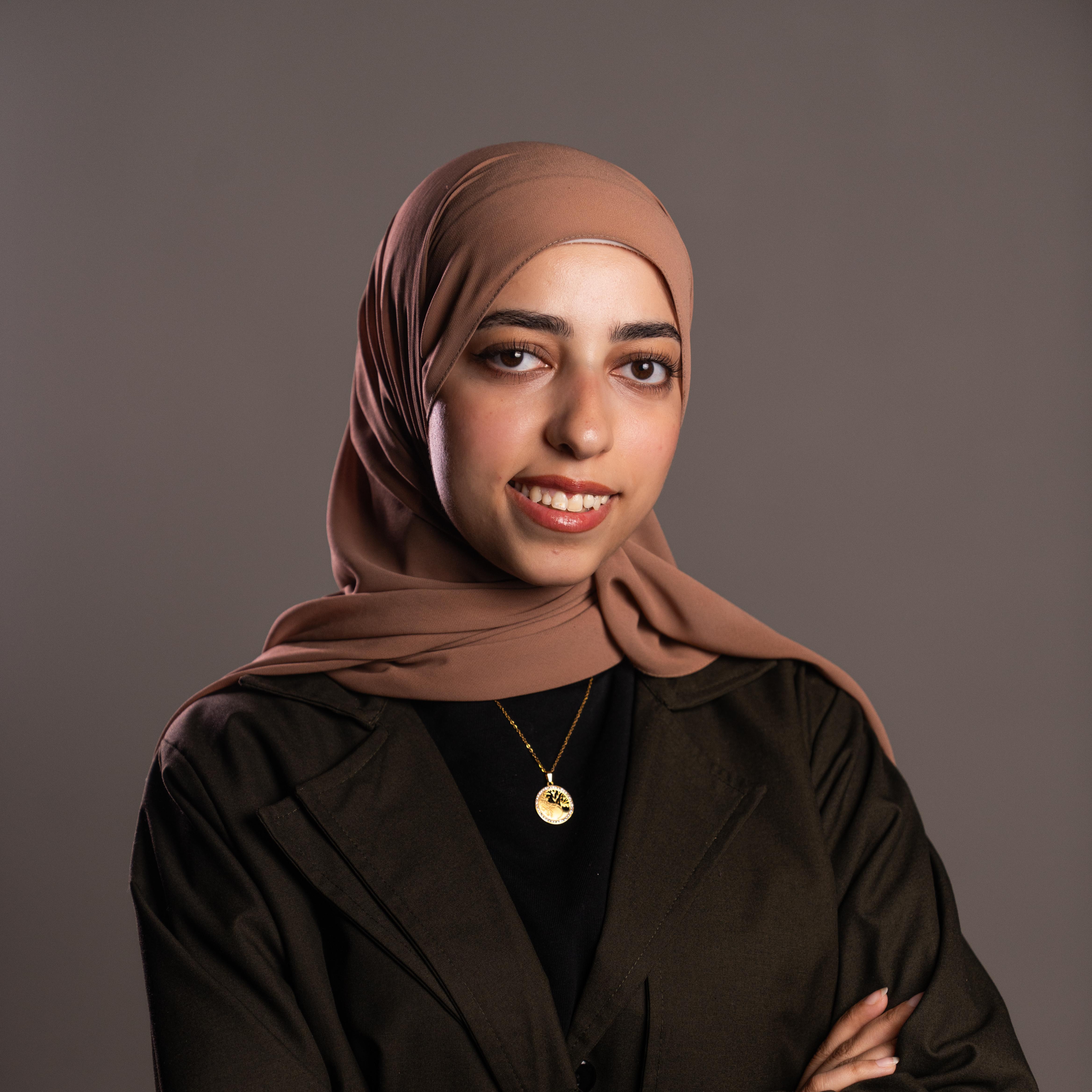 منار محمود